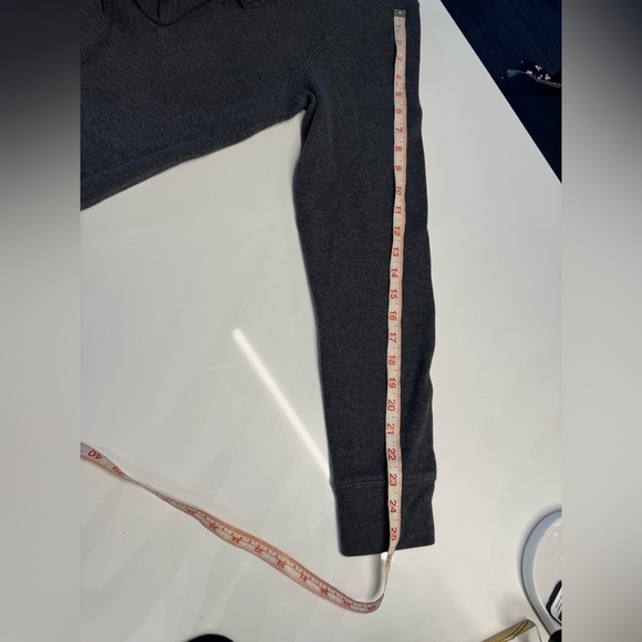 Tommy Hilfiger Gray Pullover sweater zip size large - Picture 10 of 10